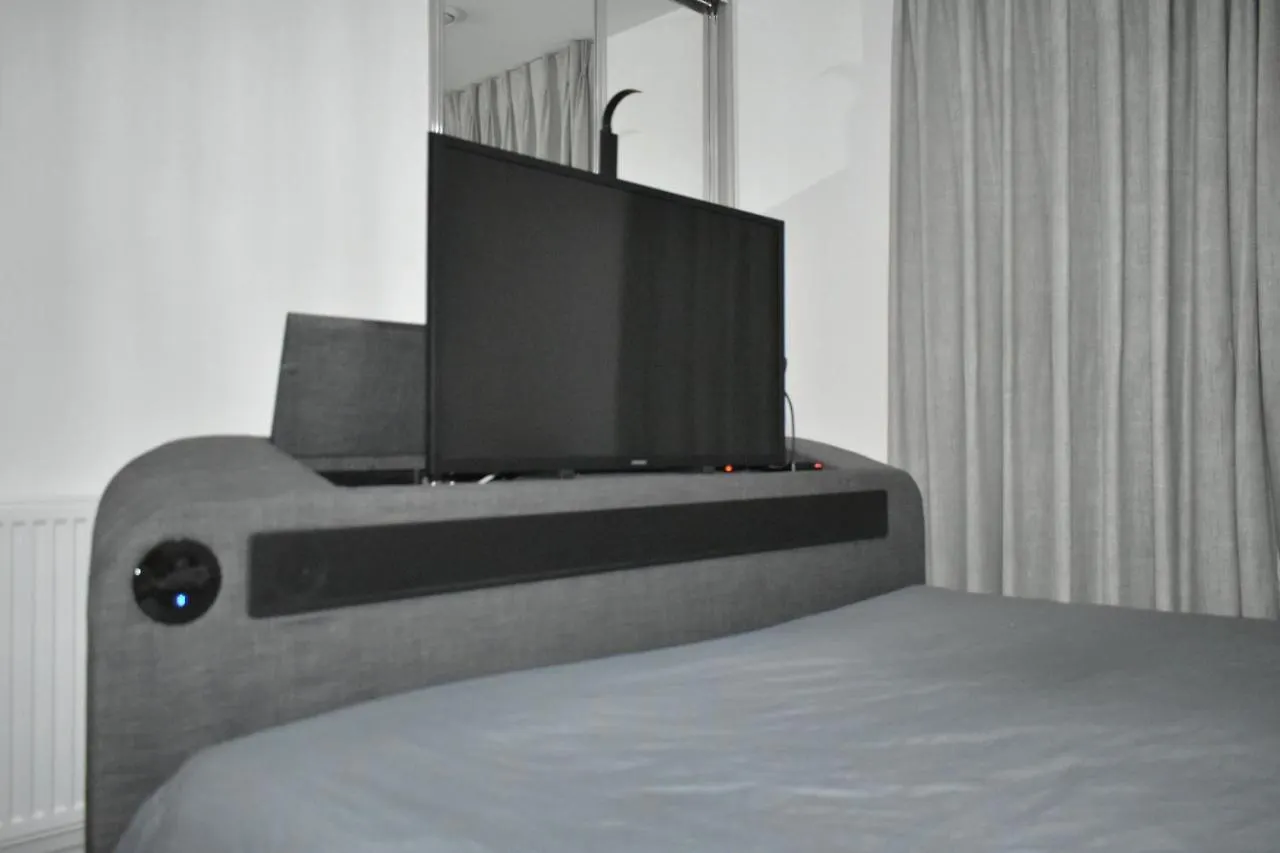 A Private En-Suite Bedroom In Bromley-By-Bow London 0*,  United Kingdom